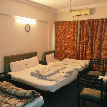 Shahzad Hotel Rawalpindi Exterior photo